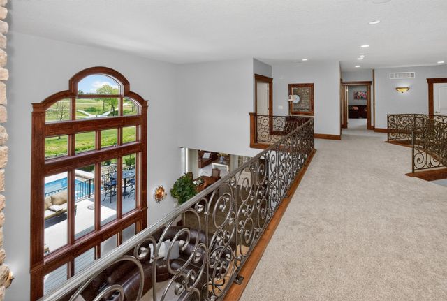 2817 NE Seneca Drive, Ankeny, IA 50021
