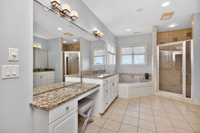 2817 NE Seneca Drive, Ankeny, IA 50021