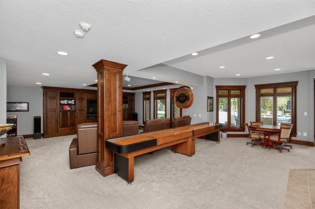 2817 NE Seneca Drive, Ankeny, IA 50021