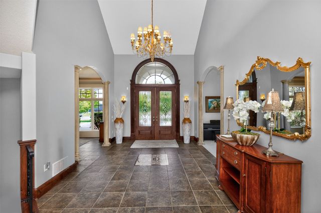 2817 NE Seneca Drive, Ankeny, IA 50021