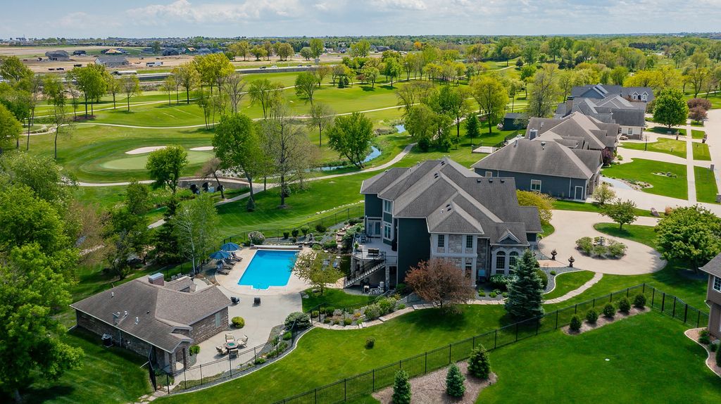 2817 NE Seneca Drive, Ankeny, IA 50021