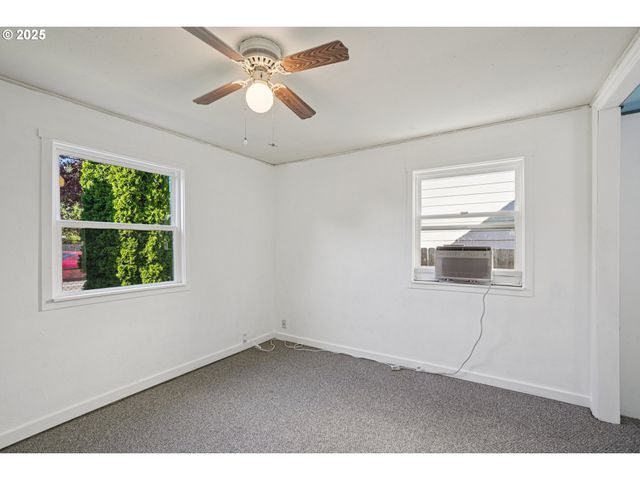 12506 Ne 49TH St, Vancouver, WA 98682