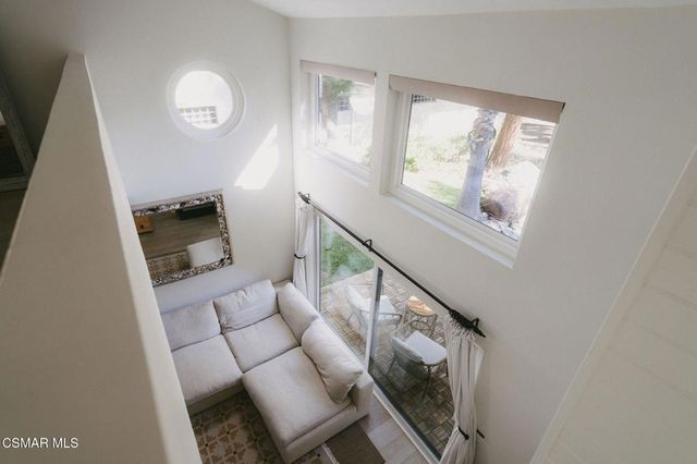 5716 Skyview Way B, Agoura Hills, CA 91301