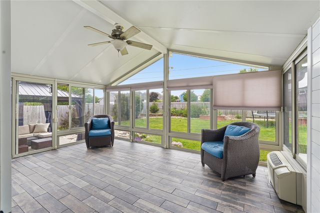 214 NW Ridgeline Drive, Ankeny, IA 50023