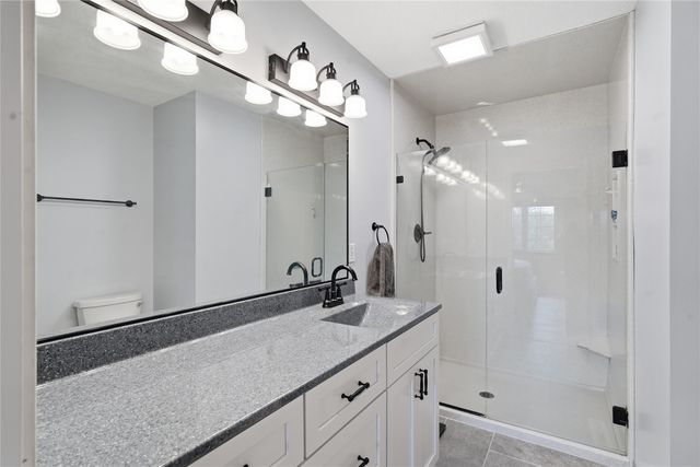 214 NW Ridgeline Drive, Ankeny, IA 50023