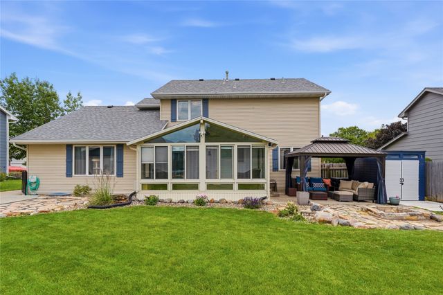 214 NW Ridgeline Drive, Ankeny, IA 50023