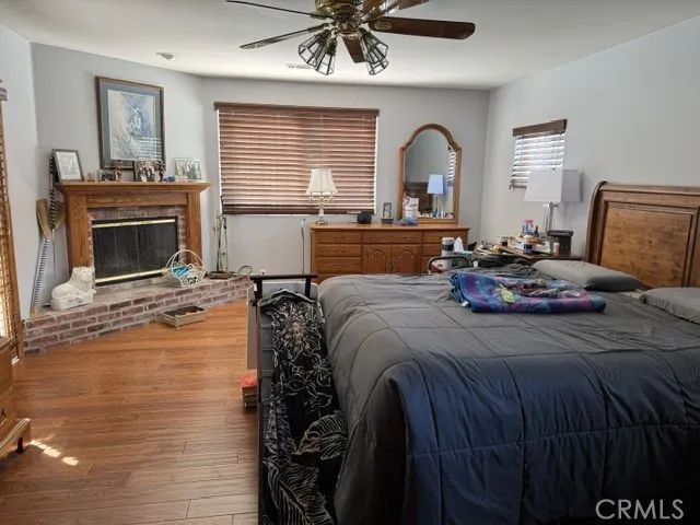 5307 Vanalden, Los Angeles, CA 91356