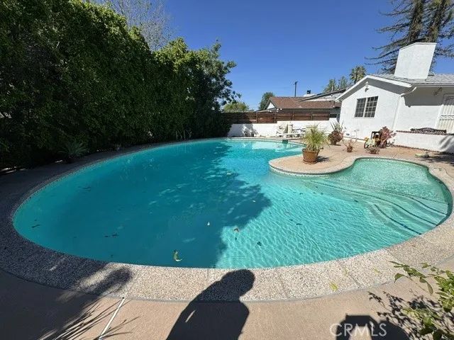 5307 Vanalden, Los Angeles, CA 91356