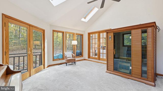 8805 PEPPERIDGE DR, Spotsylvania, VA 22553