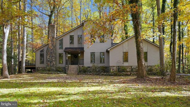 8805 PEPPERIDGE DR, Spotsylvania, VA 22553