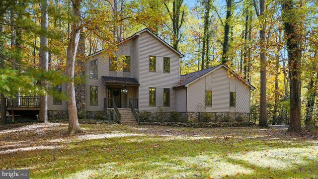 8805 PEPPERIDGE DR, Spotsylvania, VA 22553