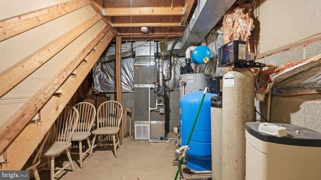 8805 PEPPERIDGE DR, Spotsylvania, VA 22553