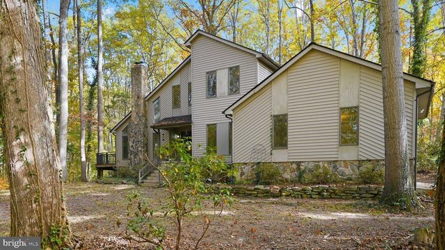 8805 PEPPERIDGE DR, Spotsylvania, VA 22553