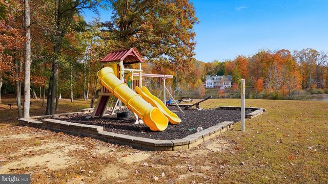 8805 PEPPERIDGE DR, Spotsylvania, VA 22553