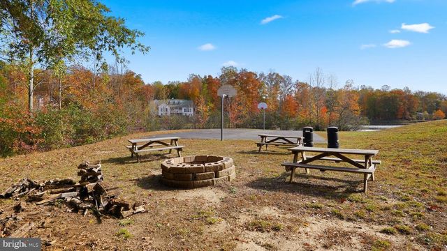 8805 PEPPERIDGE DR, Spotsylvania, VA 22553