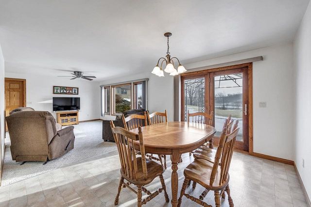 4207 LOST DAUPHIN ROAD, De Pere, WI 54115