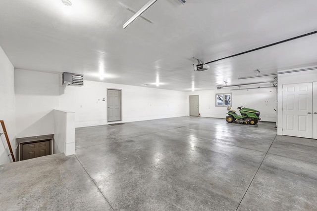 4207 LOST DAUPHIN ROAD, De Pere, WI 54115