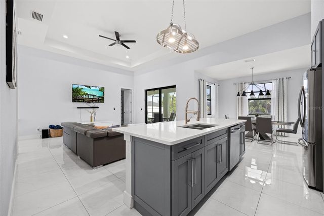 1423 SW 21ST AVENUE, Cape Coral, FL 33991