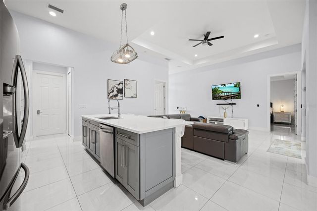 1423 SW 21ST AVENUE, Cape Coral, FL 33991