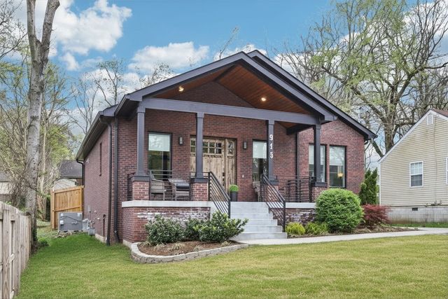 915 Emmett Ave, Nashville, TN 37206