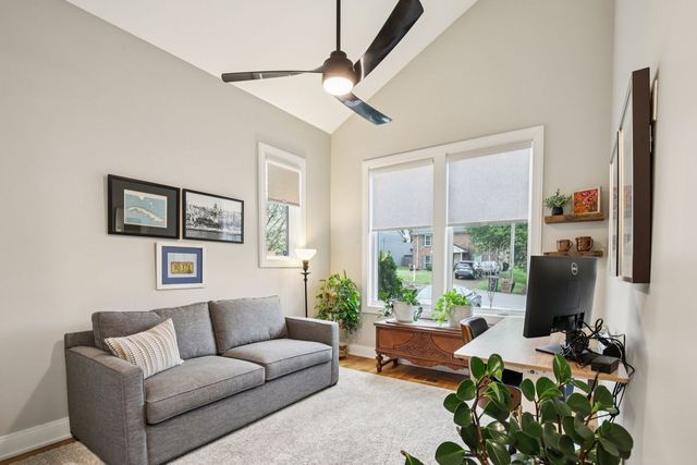 915 Emmett Ave, Nashville, TN 37206