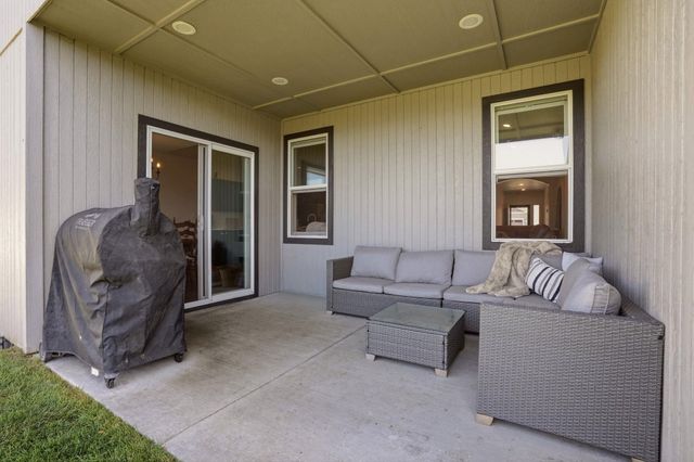 14616 E Caprio Ave, Spokane Valley, WA 99216