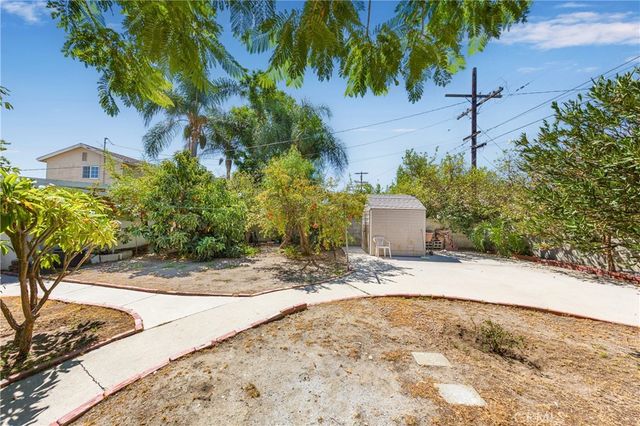 7545 Riverton, Sun Valley, CA 91352