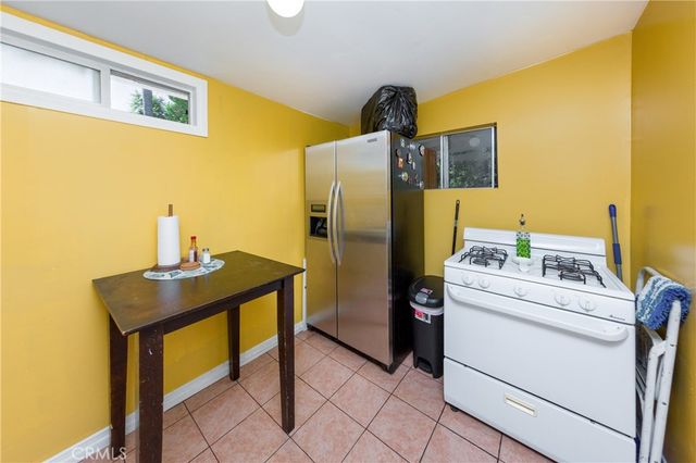 7545 Riverton, Sun Valley, CA 91352