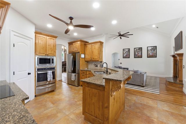 1500 Partridge RUN, Bentonville, AR 72713