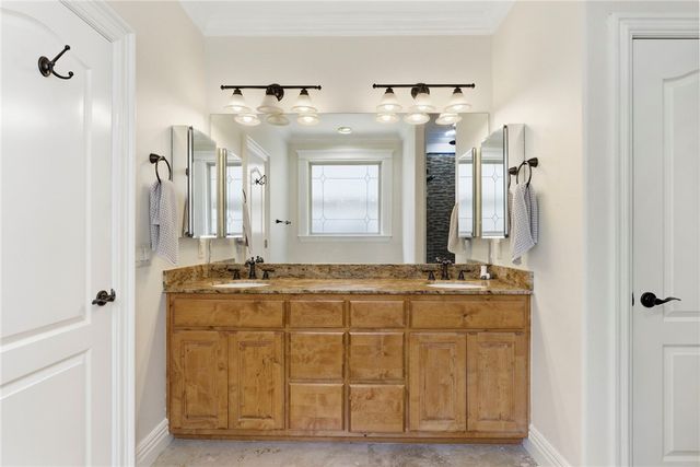 1500 Partridge RUN, Bentonville, AR 72713
