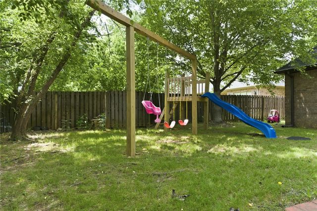 1500 Partridge RUN, Bentonville, AR 72713