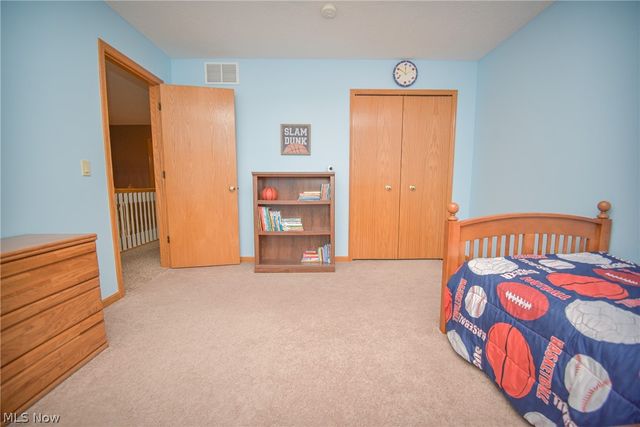 5804 Northampton Drive, Medina, OH 44256