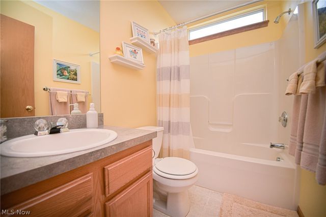 5804 Northampton Drive, Medina, OH 44256