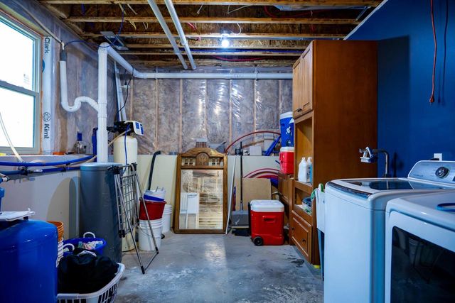 W5267 Weidling Drive, Mauston, WI 53948