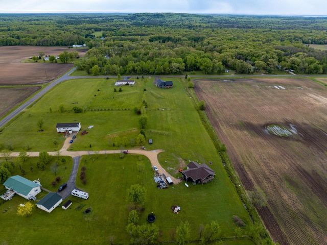 W5267 Weidling Drive, Mauston, WI 53948