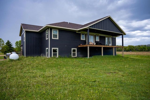 W5267 Weidling Drive, Mauston, WI 53948