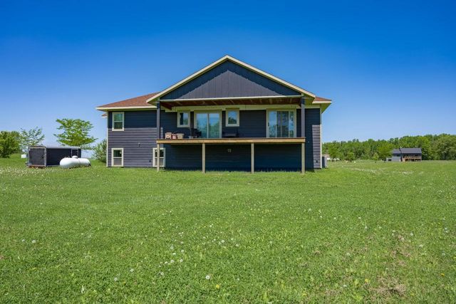 W5267 Weidling Drive, Mauston, WI 53948