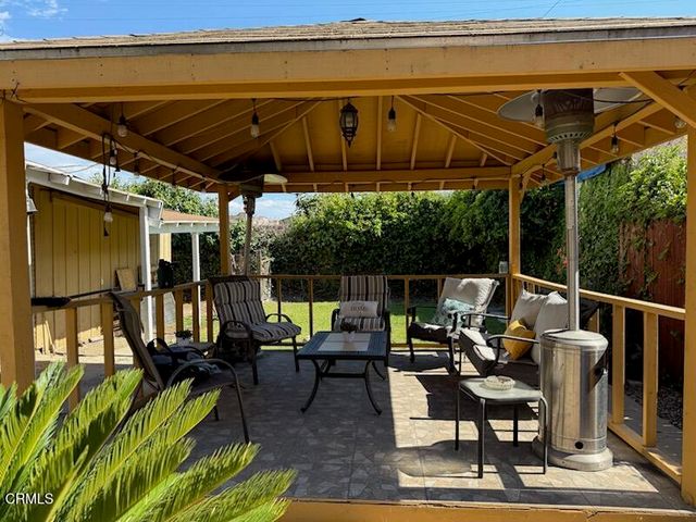 1030 W 84th, Los Angeles, CA 90044