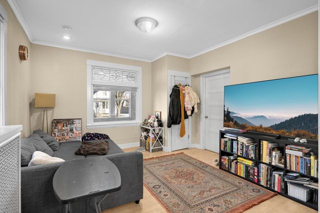 671 Canton Street, Saint Paul, MN 55102