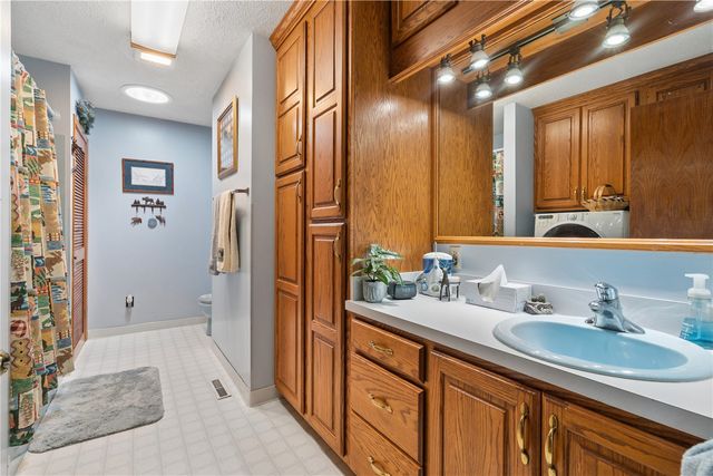 3350 C Ave Extension, Marion, IA 52302
