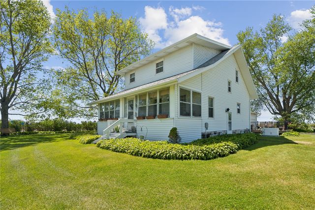3350 C Ave Extension, Marion, IA 52302