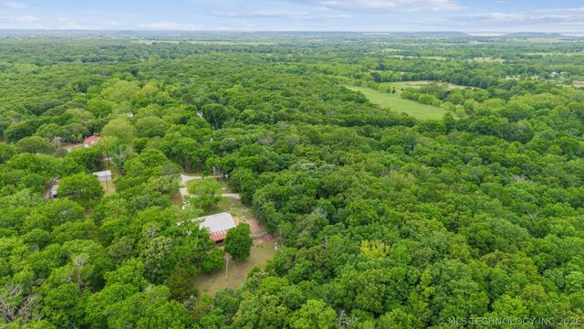 16121 S 4170 Road, Claremore, OK 74017