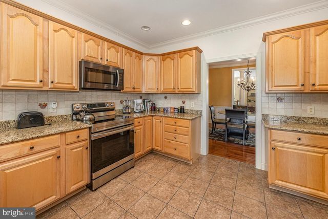 1901 ROXBURY CT, Mechanicsburg, PA 17055