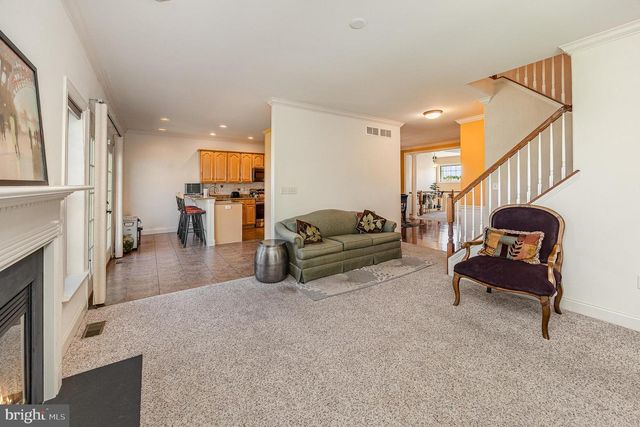 1901 ROXBURY CT, Mechanicsburg, PA 17055