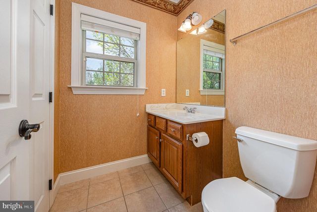 1901 ROXBURY CT, Mechanicsburg, PA 17055