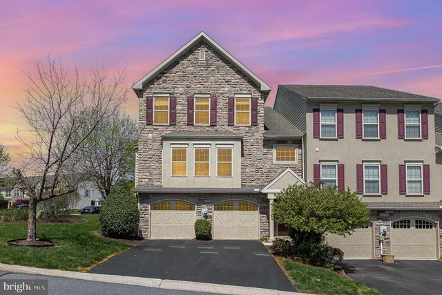 1901 ROXBURY CT, Mechanicsburg, PA 17055