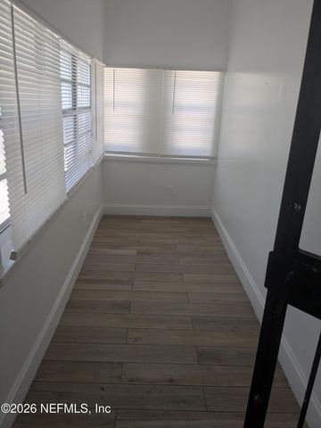 1911 W 3RD Street, Jacksonville, FL 32209