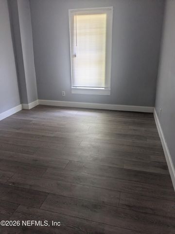 1911 W 3RD Street, Jacksonville, FL 32209
