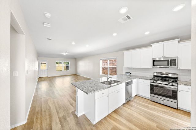 8417 LAMUS WHEEL, San Antonio, TX 78254