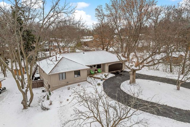 16201 Hillcrest Lane, Eden Prairie, MN 55346